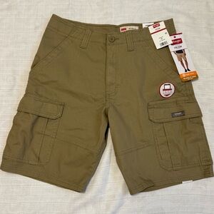 Wrangler Five Star Relaxed Fit Cargo Shorts size 30 Men's 10" inseam